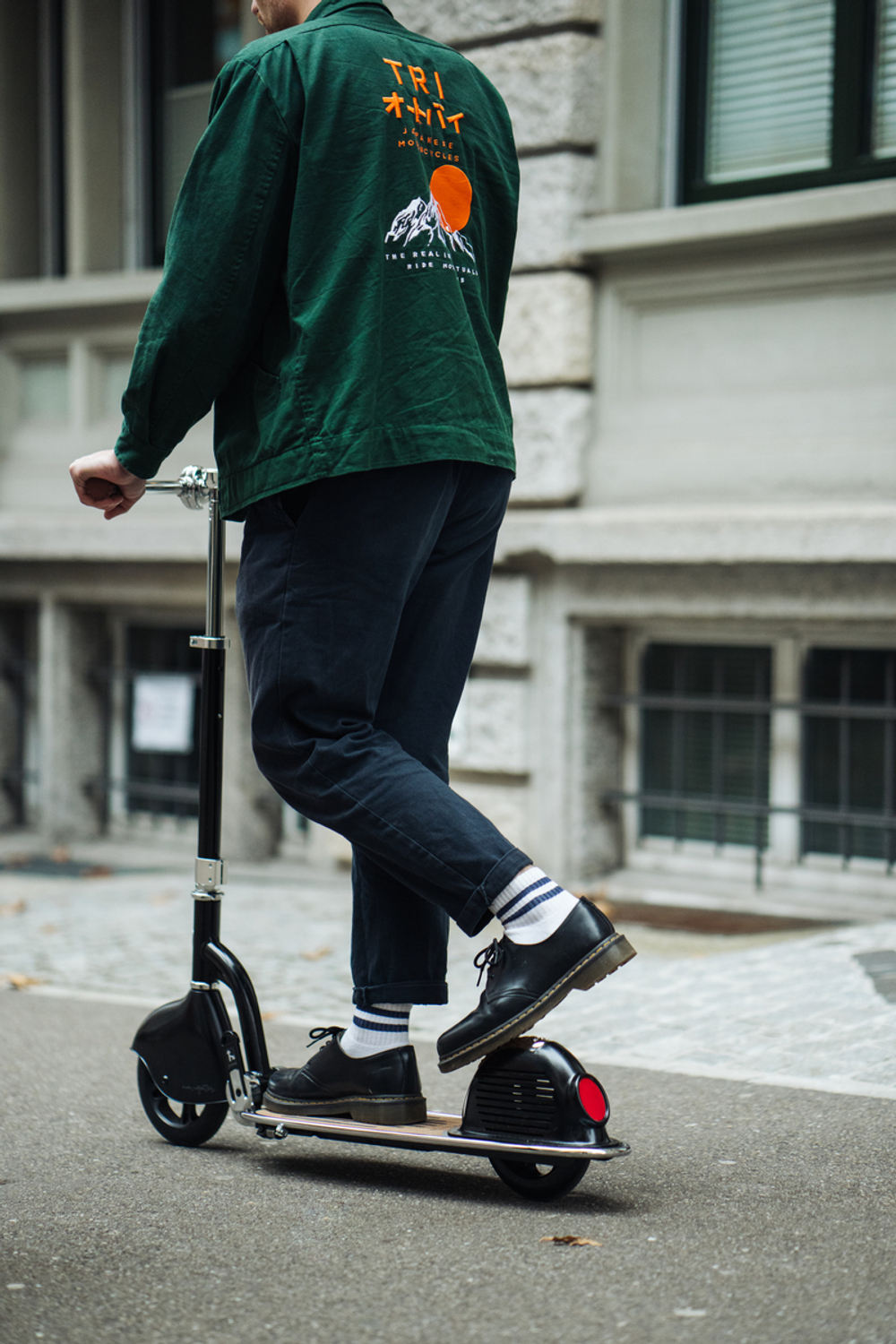 Самокат Micro Navigator черный