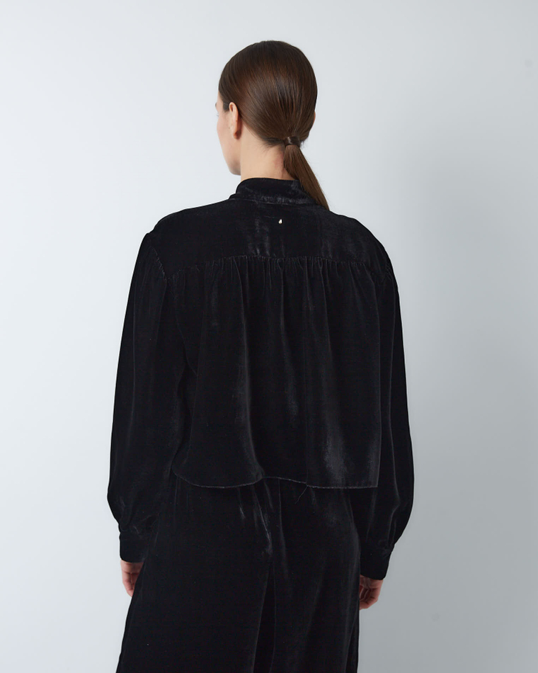 Комплект: блуза и брюки из шелкового бархата черный