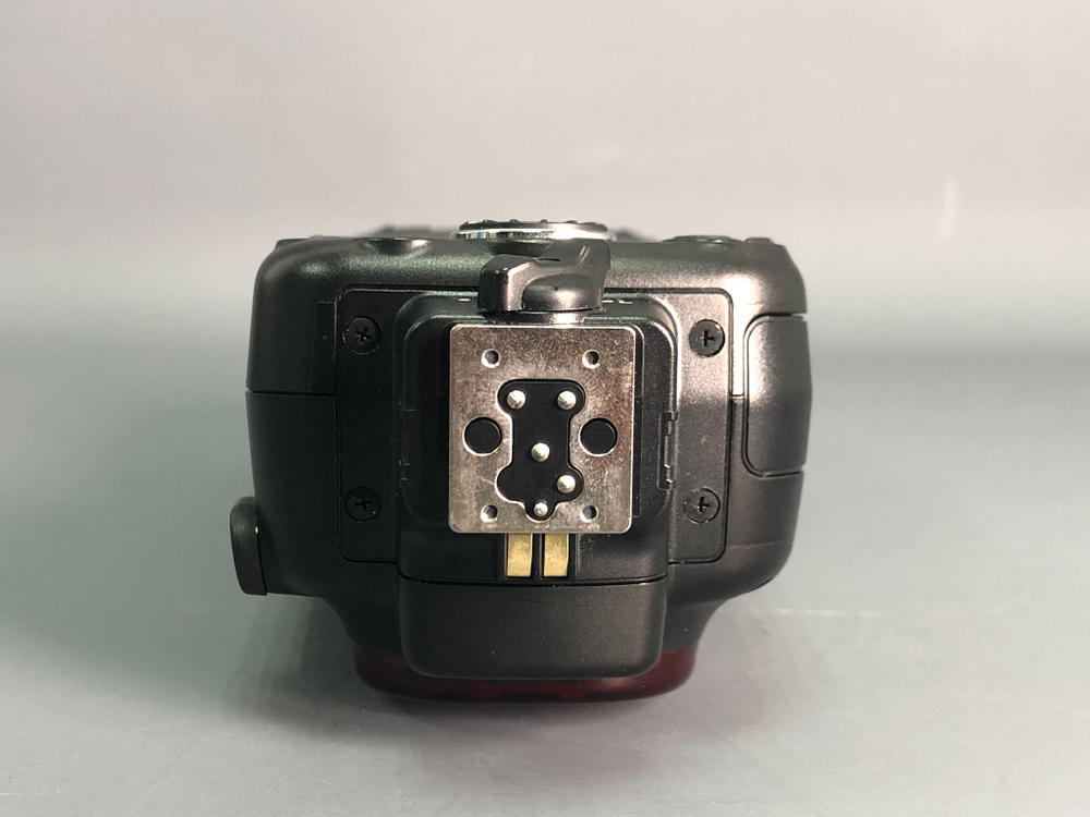 Nikon SB-910