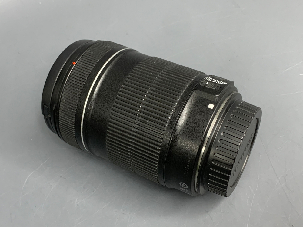 Canon EF-S 18-135mm 3.5-5.6 IS