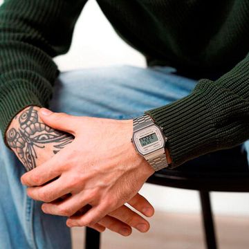 Электронные наручные часы Casio A168WA-8AYES