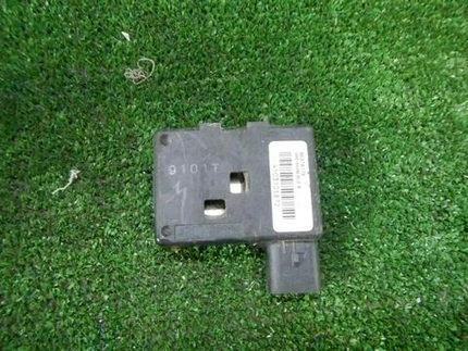 Блок управления бесключевым доступом Mitsubishi Outlander 3 (2012-н.в.)