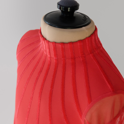 платье с декором