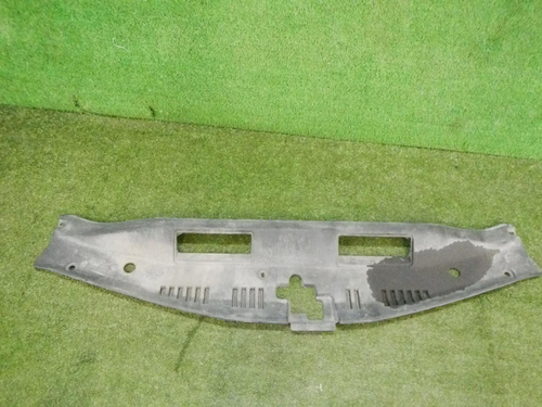 Кожух замка капота Toyota Camry xv70 (2017-н.в.)