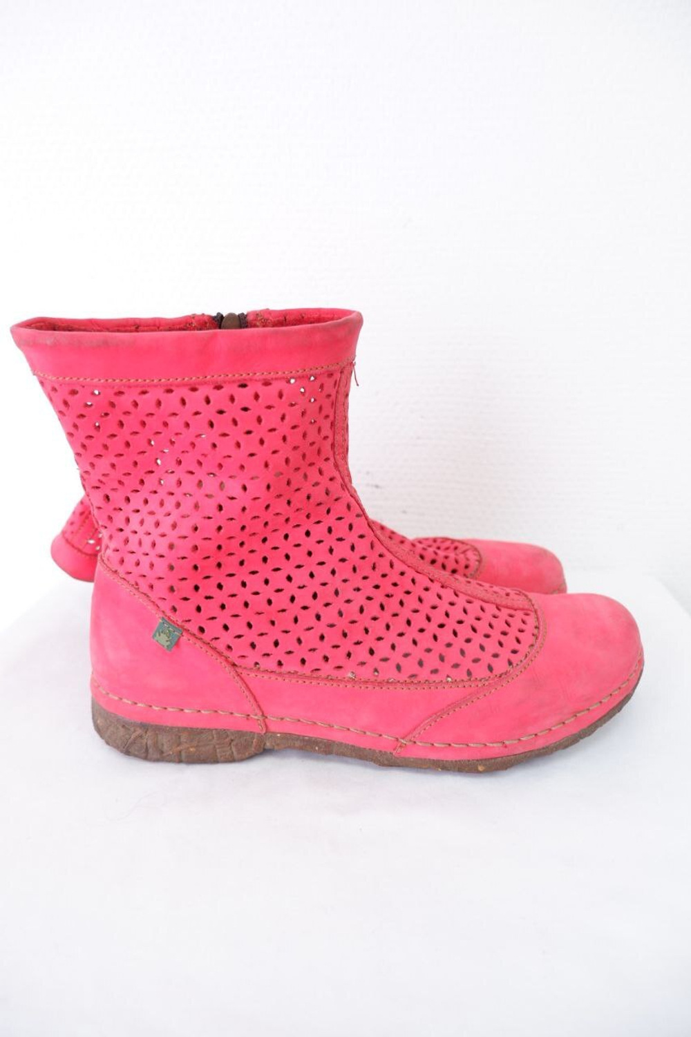 Сапоги El Naturalista красивые 38 размер