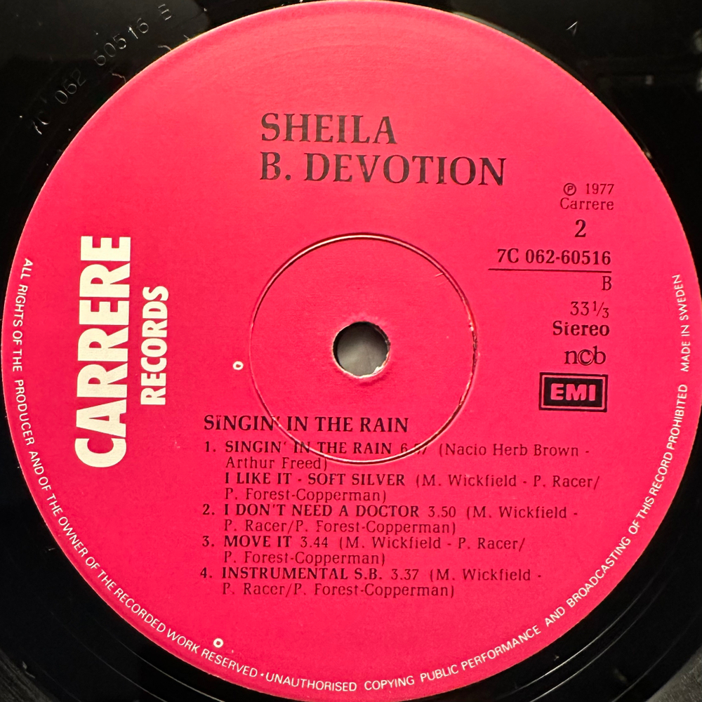 Sheila B. Devotion ‎– Singin' In The Rain Including Love Me Baby (Скандинавия 1977г.)