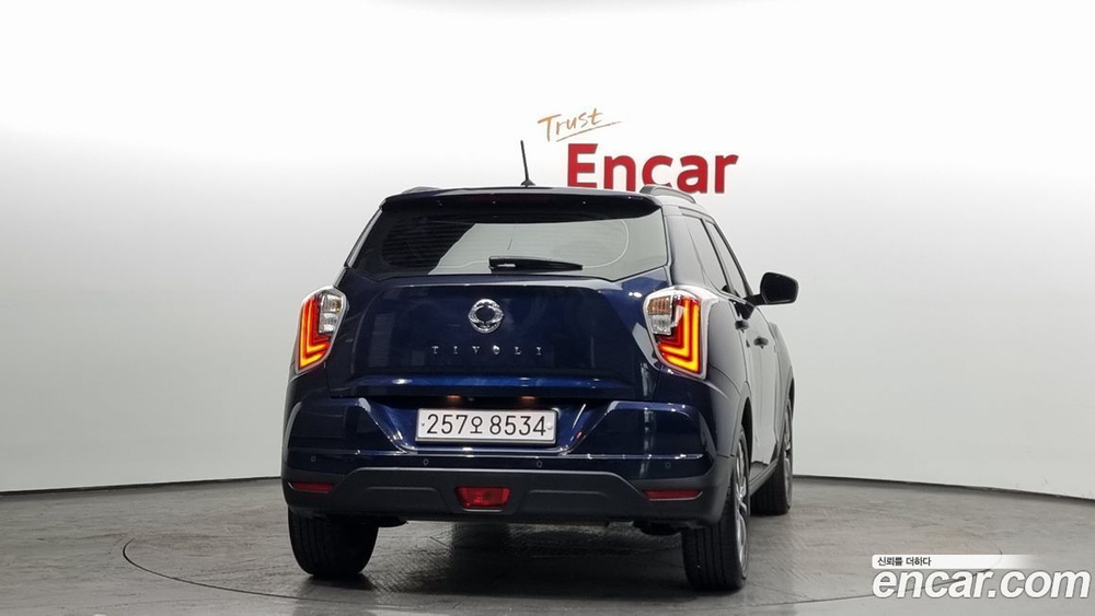 KG Mobility (Ssangyong) Very New Tivoli Бензин 1.5 2WD (07.2020)