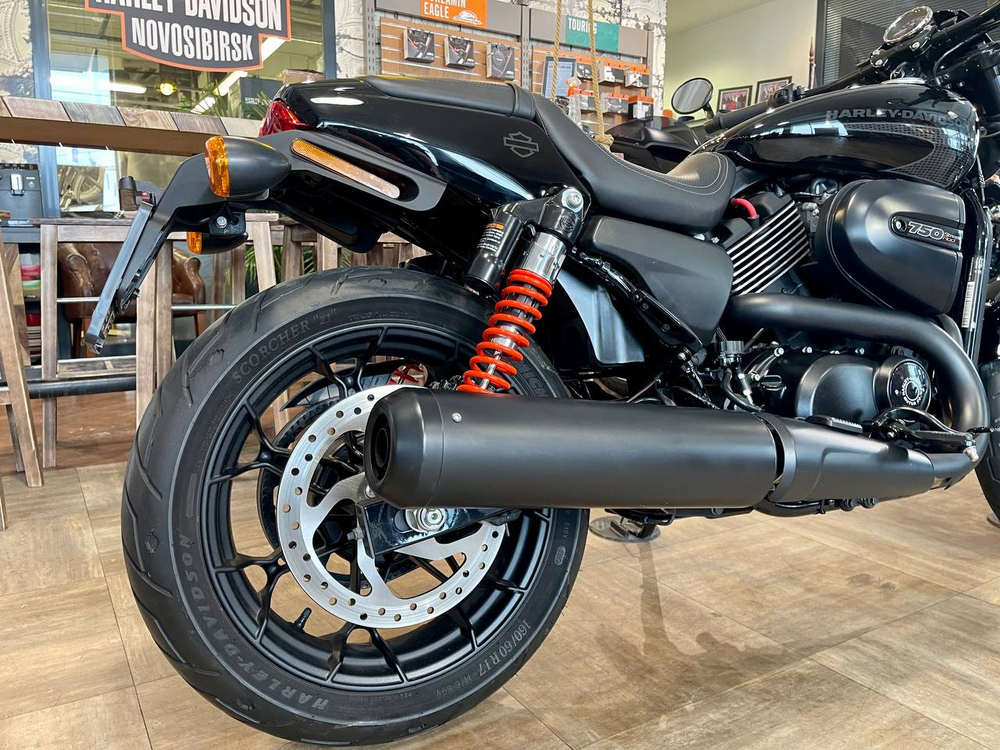 Harley-Davidson Street Rod (2018)