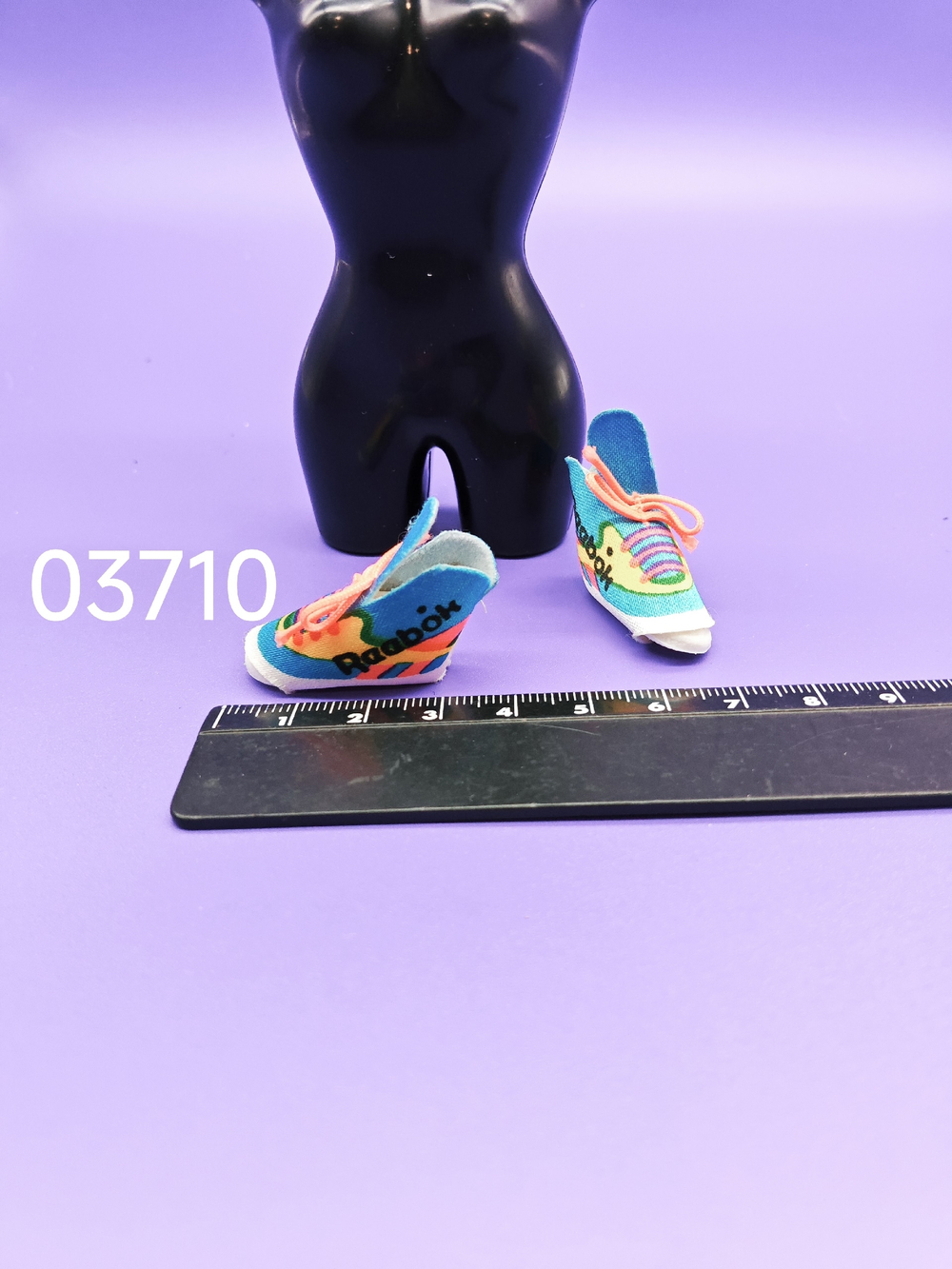 Обувь для куклы Барби винтаж кроссовки 03710