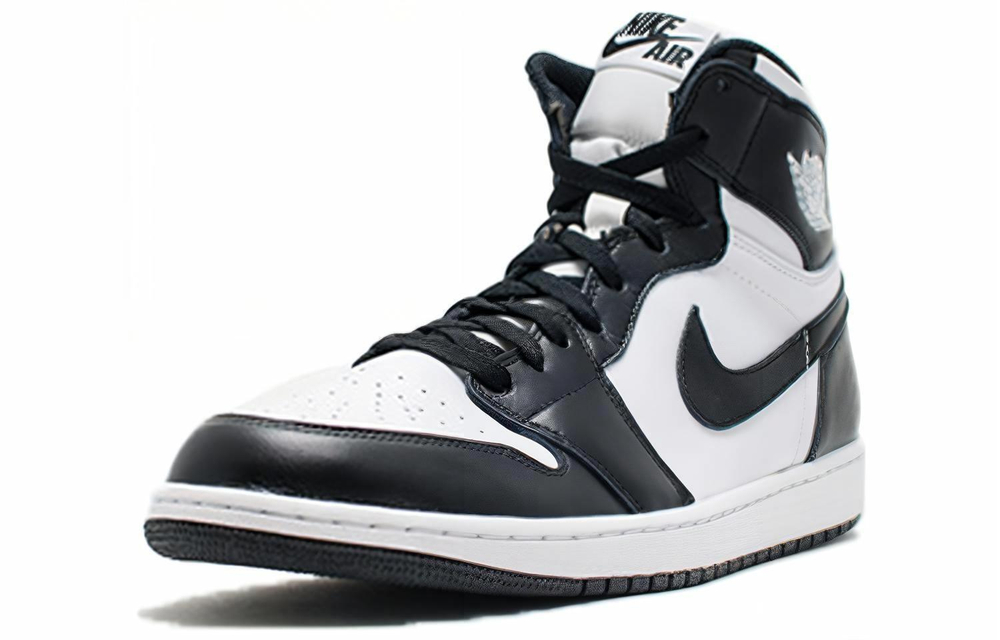 Кроссовки Jordan Air Jordan 1 Retro Black White 2014