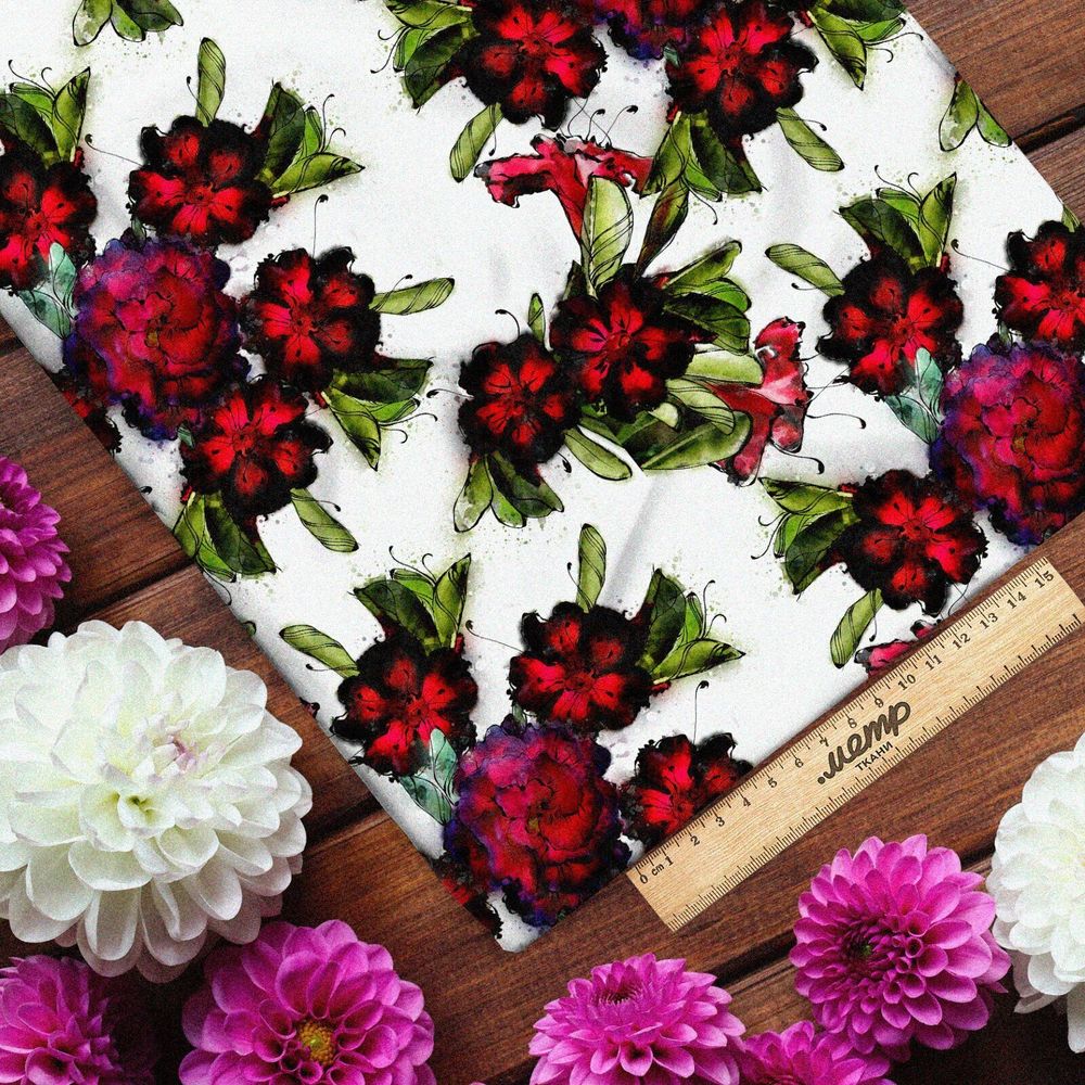 Ткань мембрана красные цветы с черным фоном