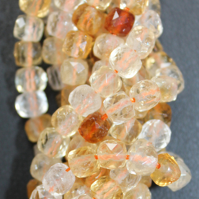 Цитрин АА куб юв 4мм