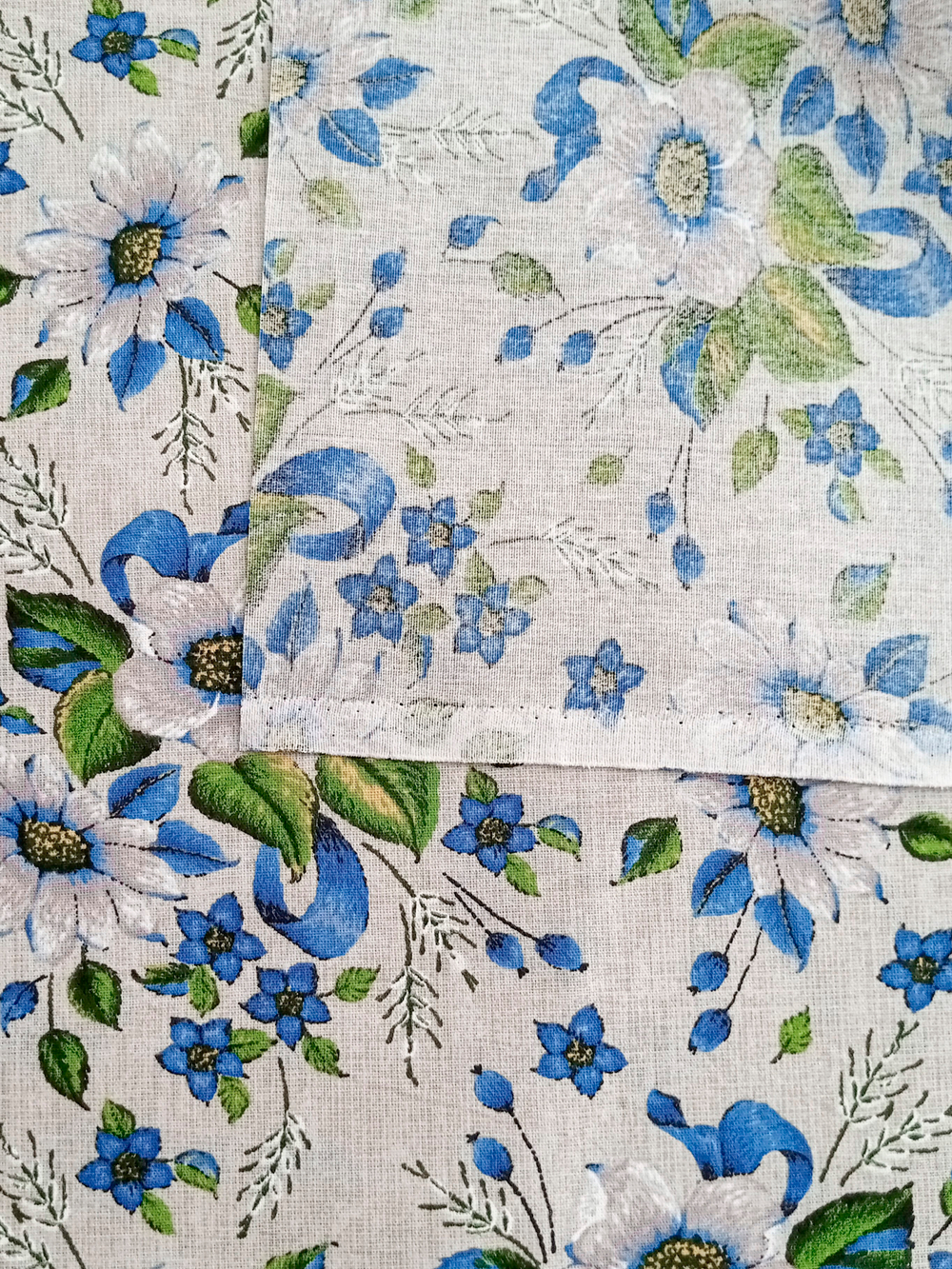 Ткань бязь плательная, рис. "Ромашки", ширина 150 см, арт. 213