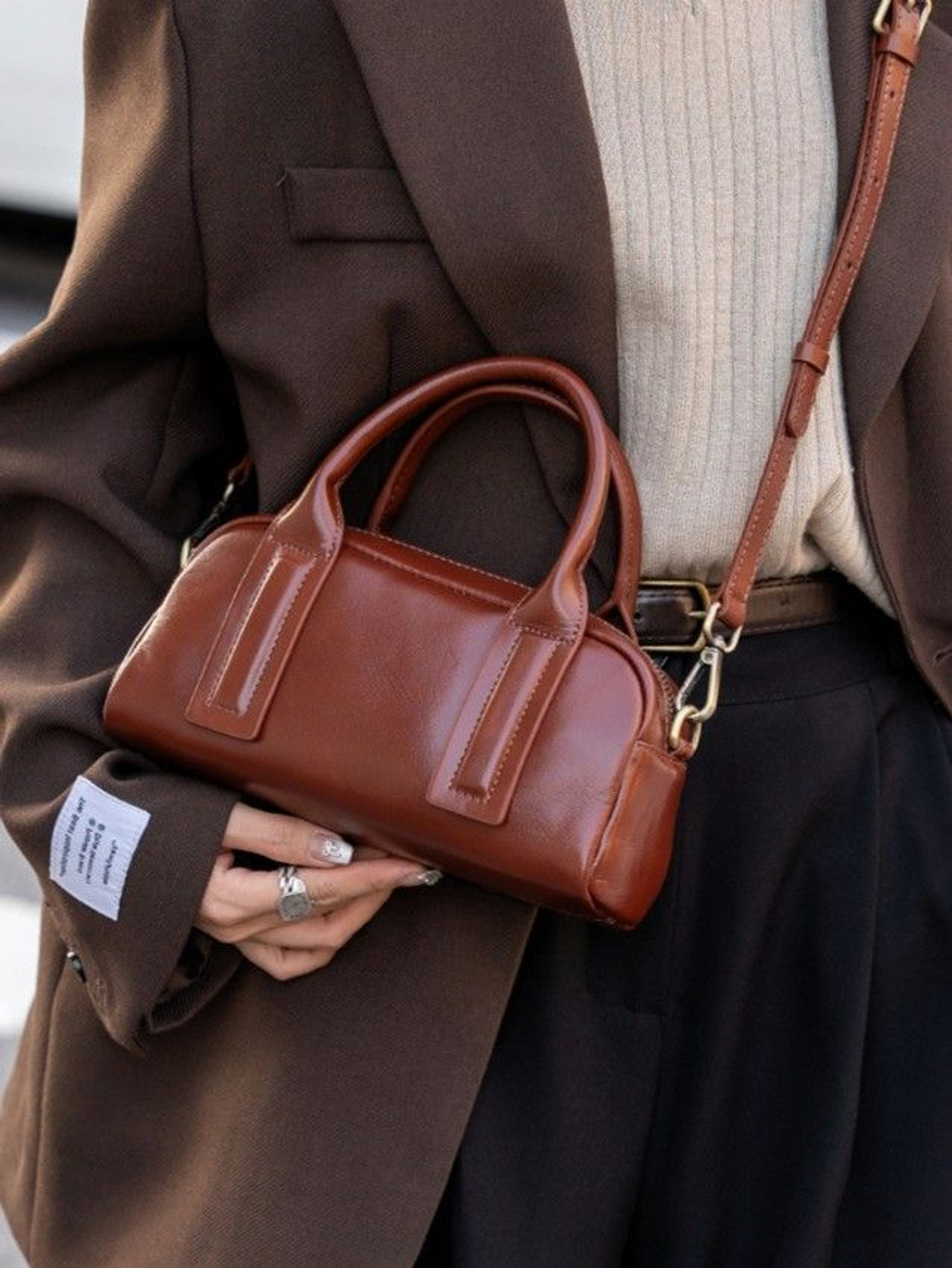 женская сумка на плечо из натуральной кожи