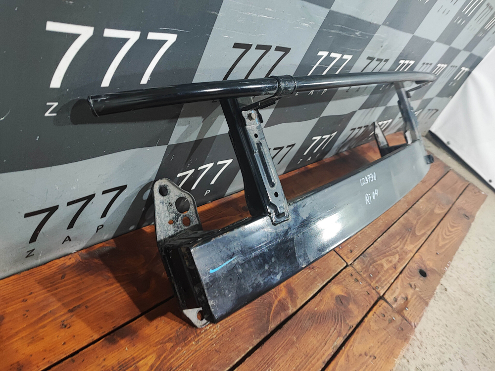 Усилитель переднего бампера Kia Rio 4 (FB) 17-нв Б/У Оригинал 64900H0000