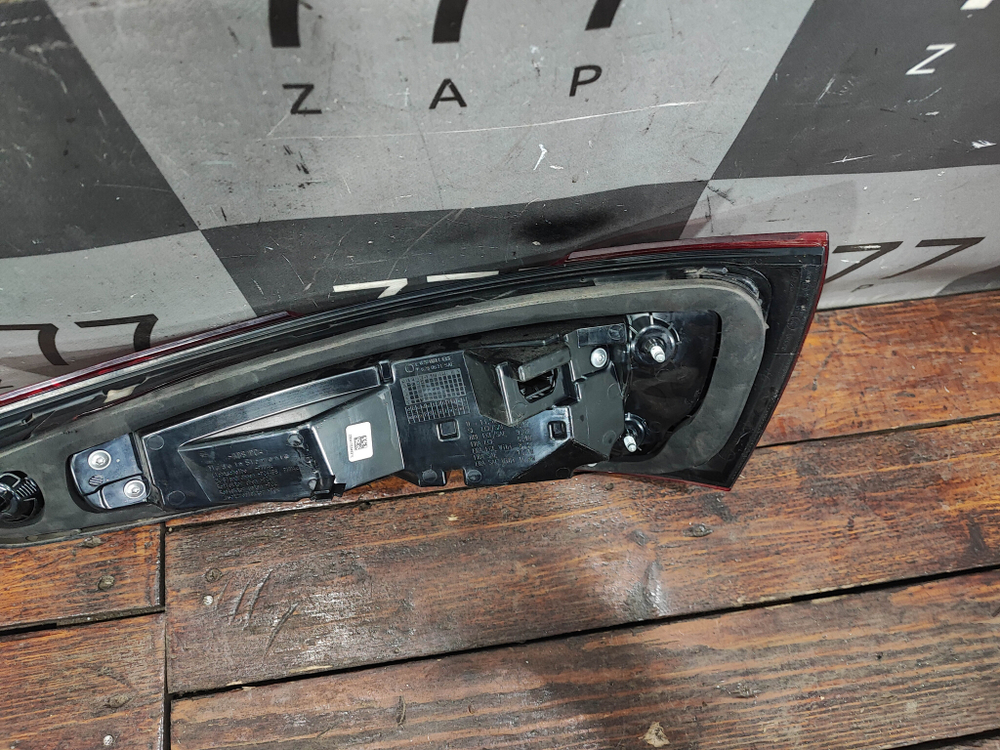 Фонарь задний левый Audi Q3 (8U) 14-18 Б/У Оригинал 8U0945093N