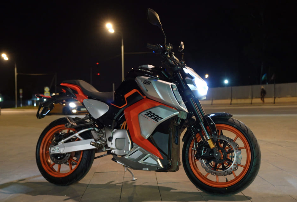 Электромотоцикл SENKE SK8000D