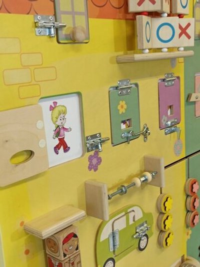 Развивающая панель "Городок 2"