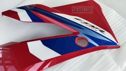 64210-MKY-E10ZA. COWL SET A, R. MIDDLE (WL) *R380* (R380 GRAND PRIX RED). HONDA