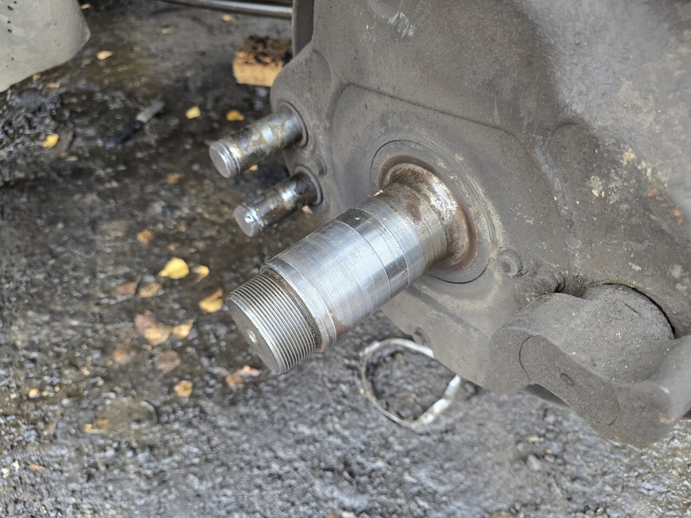 Балка передняя в сборе