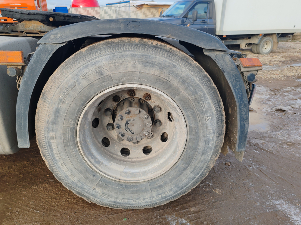 КамАЗ 5490 4x2 Седельный тягач 5490-S5 (Дизельный, 12,0 л, 401 л.с., МТ)