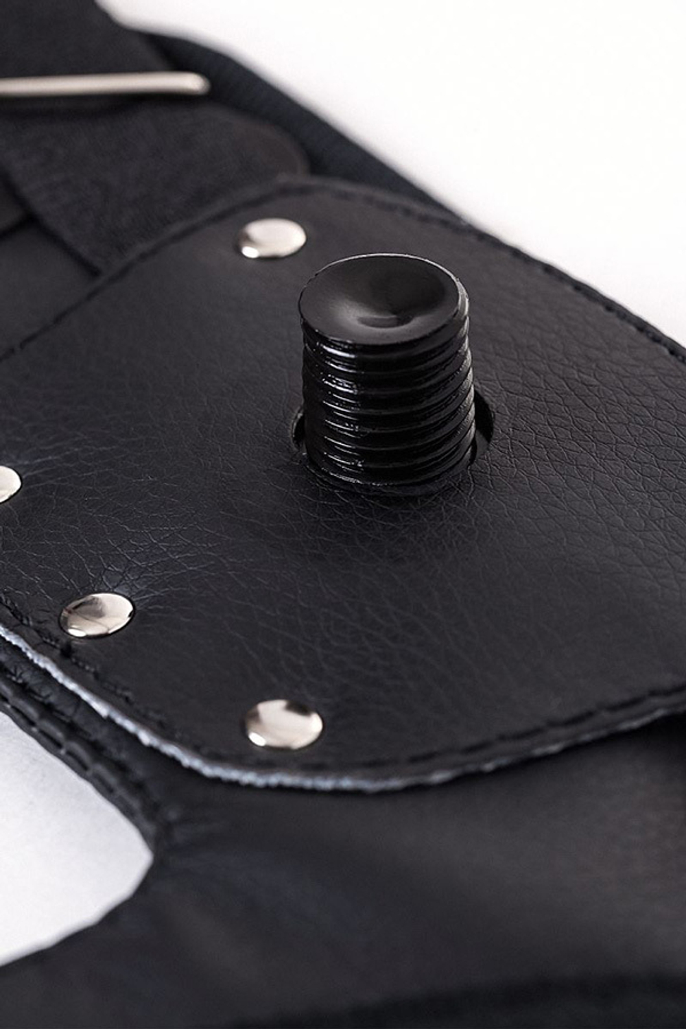 Телесный страпон на трусиках 14,5см ToyFa RealStick Strap-On Hunter 972001