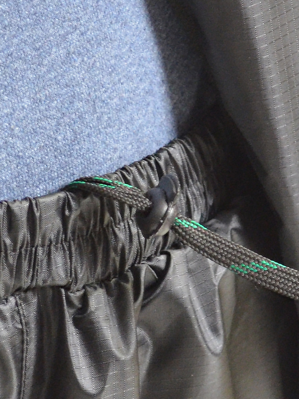 Спортивный костюм Prival Ветровлагозащитный, мужской, чёрный+кмф Город