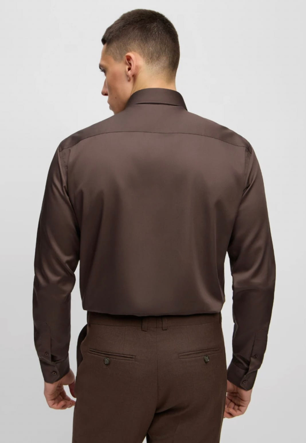 Мужская рубашка (коричневая) Л3