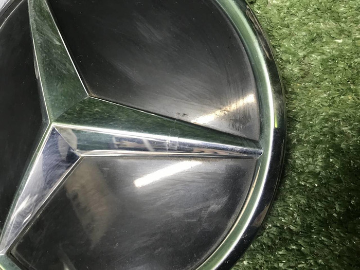 Эмблема решетки радиатора Mercedes GLE V167 18-24