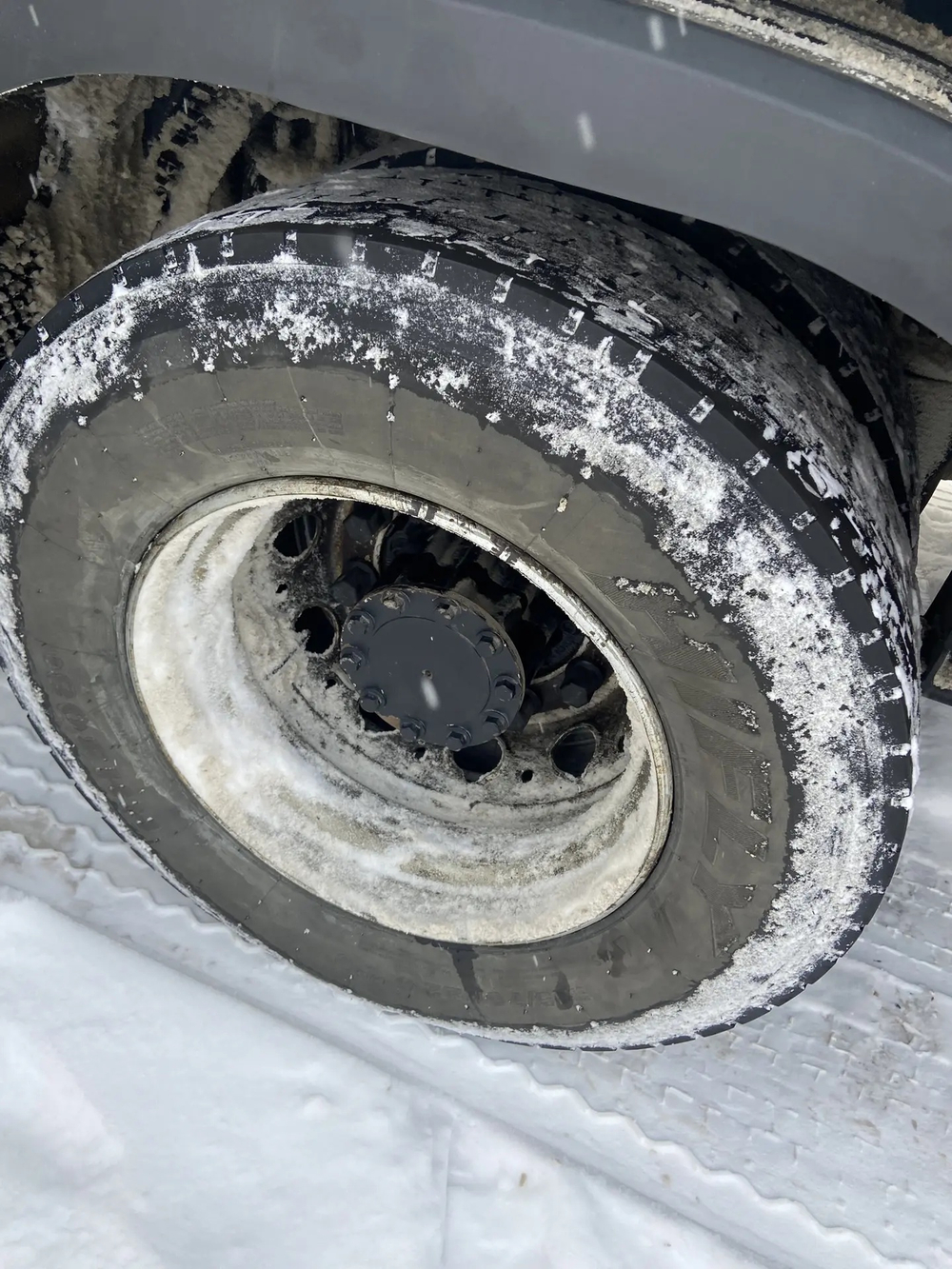 FAW J7 4x2 Седельный тягач CA4180P77K25E5 (Дизельный, 12,5 л, 553 л.с., АТ)