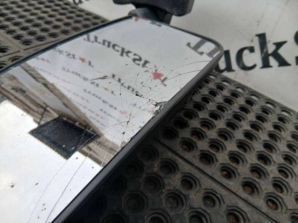 Зеркало заднего вида боковое правое 2023г.