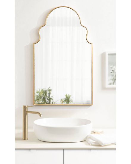 Зеркало в золотой раме “Шифа”