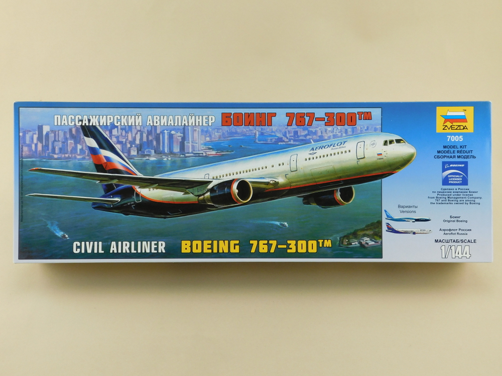 Сборная модель Boeing 767-300 (М1:144)