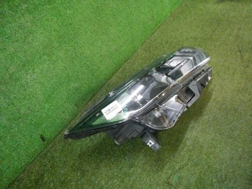 Фара правая Nissan Qashqai 2 j11 (17-23) галоген