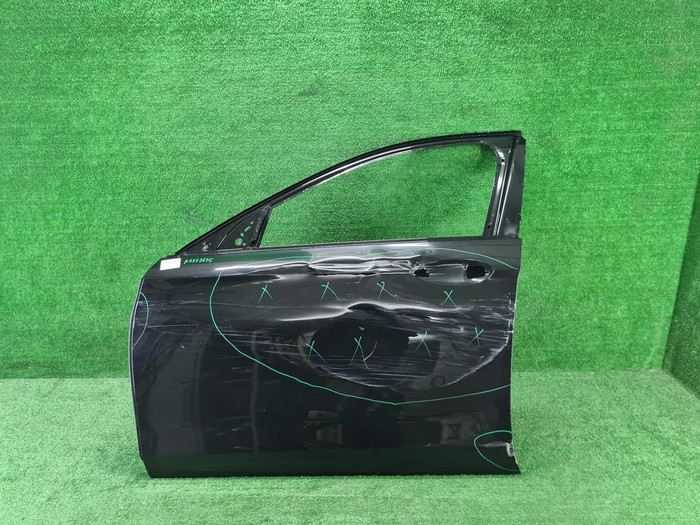 Дверь передняя левая Mercedes E W213 (2016-2023)