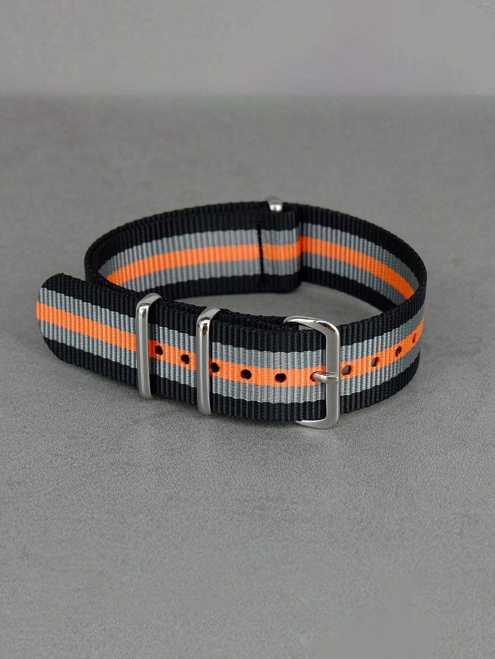 Nato Strap - нейлоновый ремешок для часов