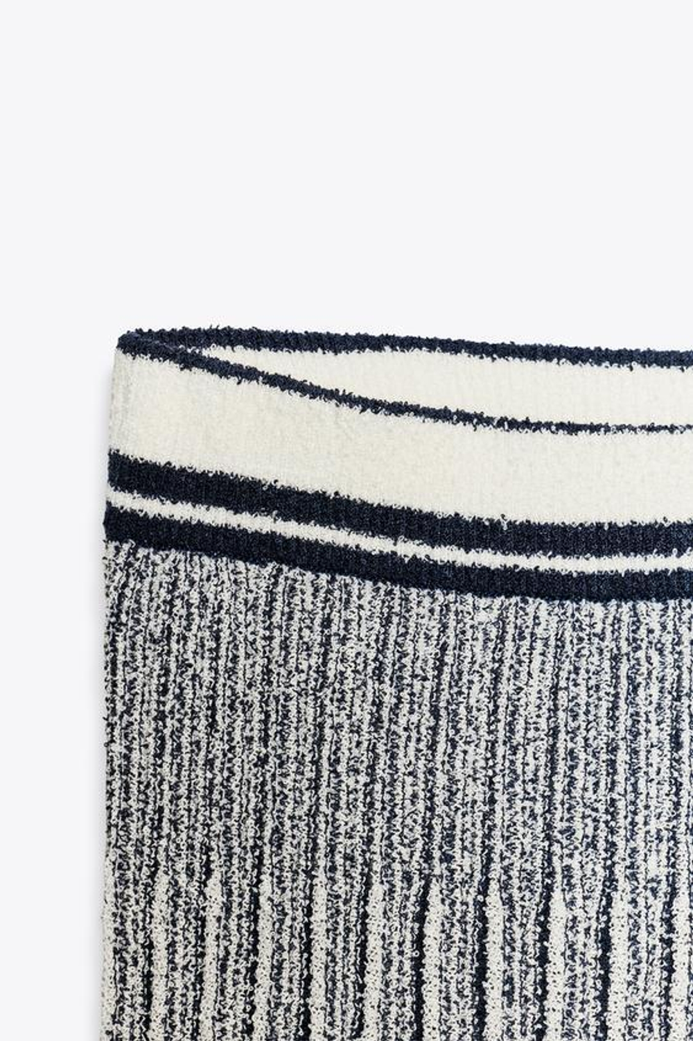ZARA ТРИКОТАЖНАЯ ЮБКА В ПОЛОСКУ С РАЗРЕЗОМ, БЕЛЫЙ/ТЕМНО-СИНИЙ
