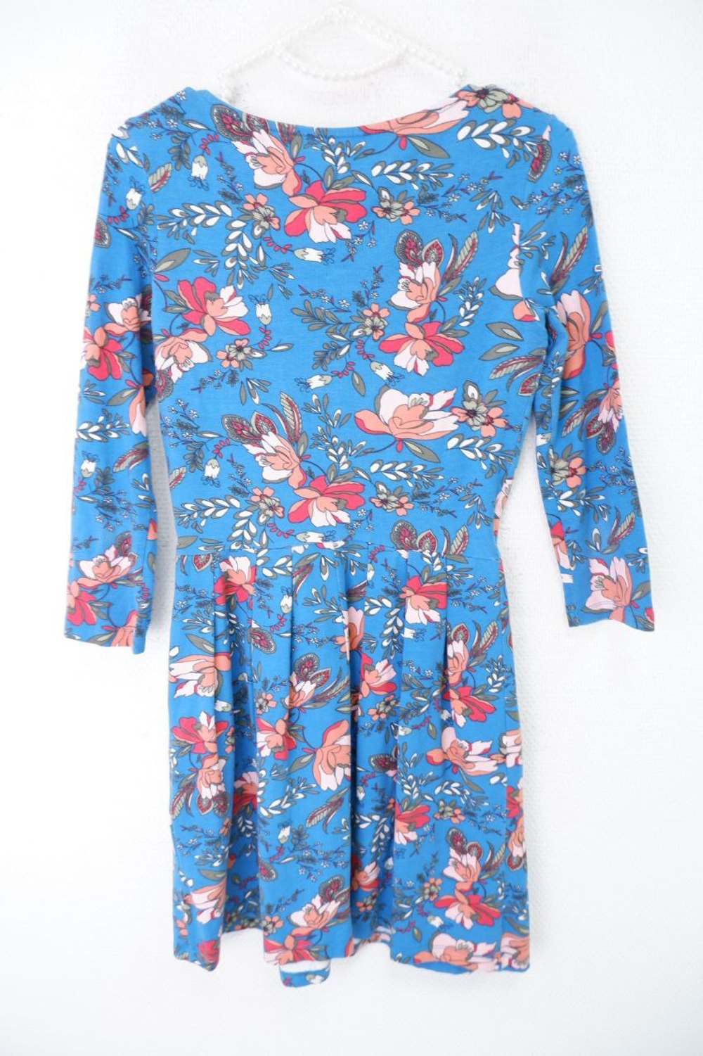 Платье Oodji с цветами 42 размер