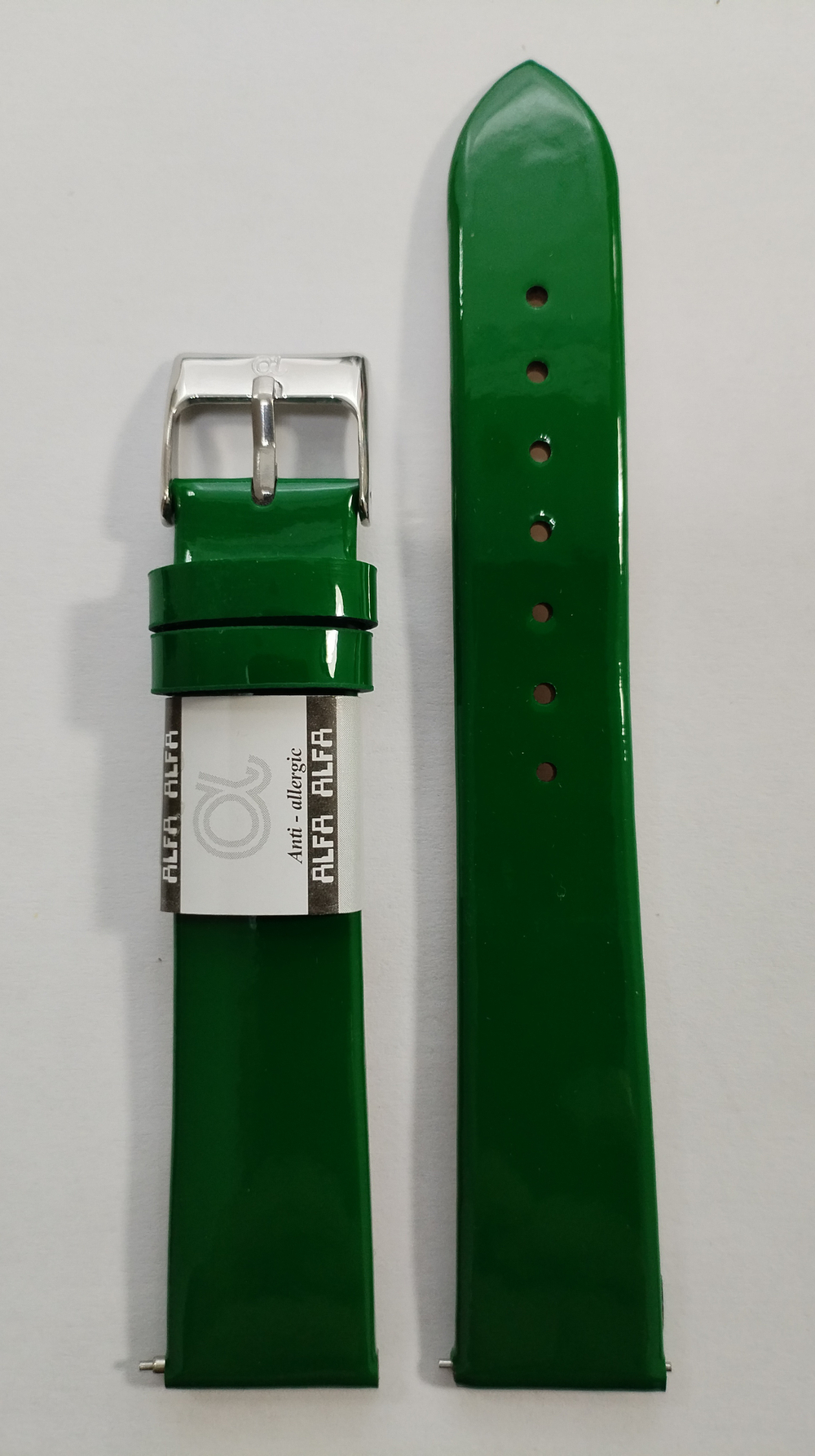 18 мм. Ремень кожаный. Гладкий лаковый.