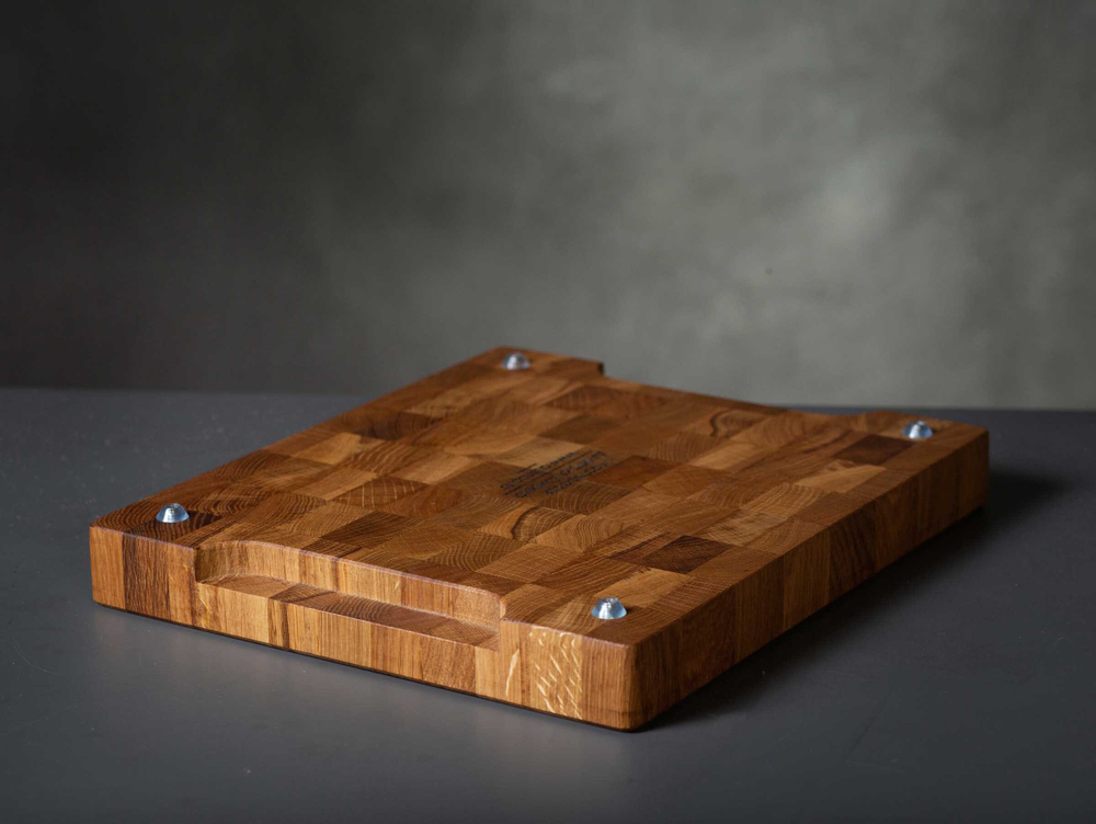 Доска дубовая 355х300х45