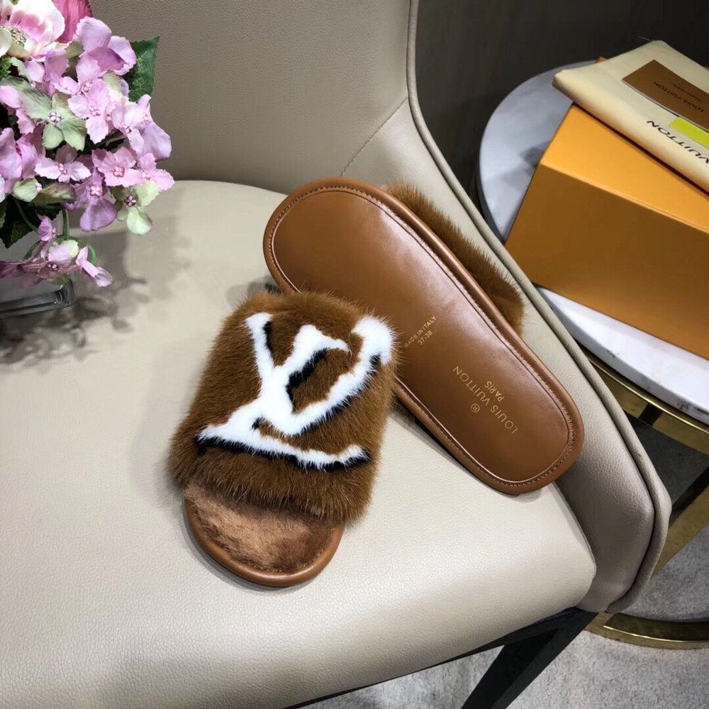 Louis Vuitton Fur Slide