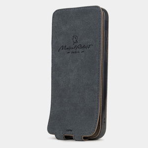 Чехол iPhone 16 Pro натуральная кожа сафьяно, бежевого цвета