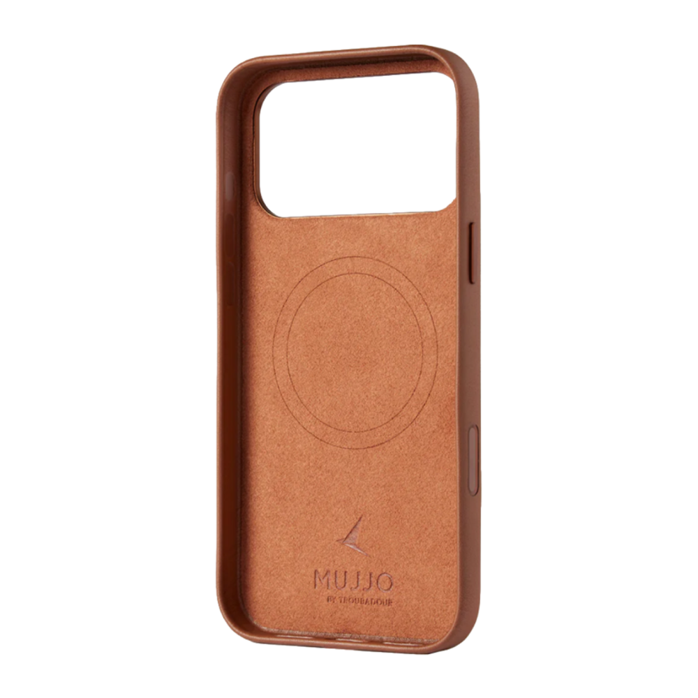 Кожаный чехол MagSafe с картхолдером Mujjo Full Leather Wallet Case для iPhone 17 Pro Max Чехол из натуральной телячьей велюровой цельнозерновой кожи с мелкозернистой фактурой и сенсорной накладкой для Контроллера камеры. Есть встроенный картхолдер — вмещ