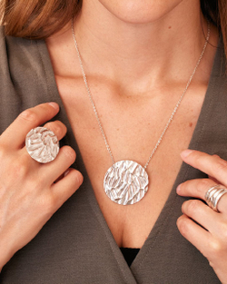 Колье ORI TAO, Ottawa, фактурный металл, OT24.1-15-31680 (серебристый)