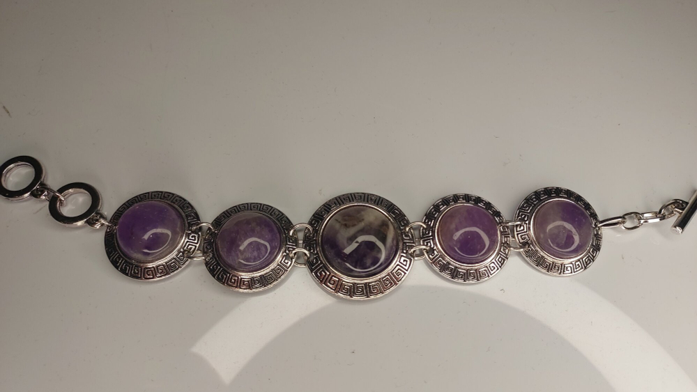 Комплект бижутерии подвеска, цепь, браслет, серьги Аметист Круг.(натуральный камень, бижутерный сплав)