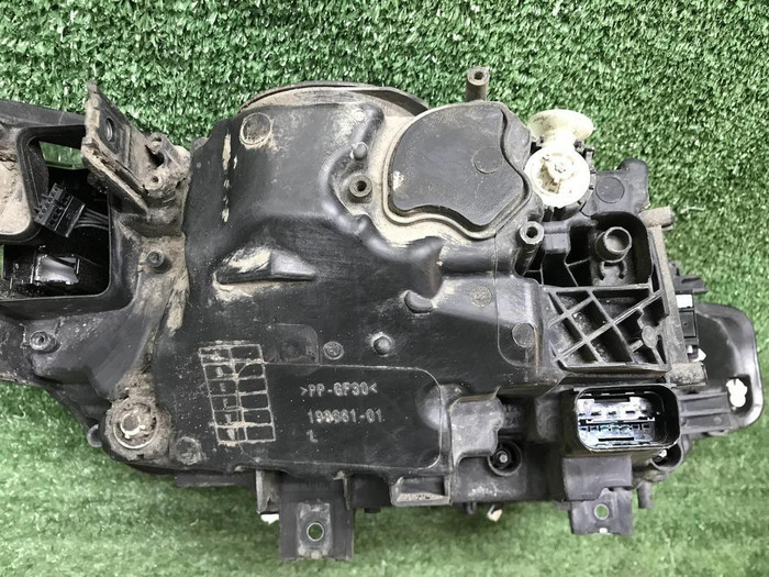 Фара левая BMW 3er F30 (2015-2020) LED