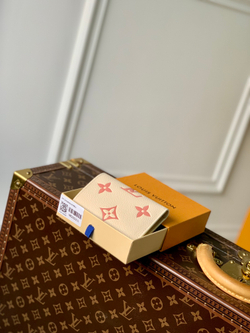 Louis Vuitton Victorine Wallet