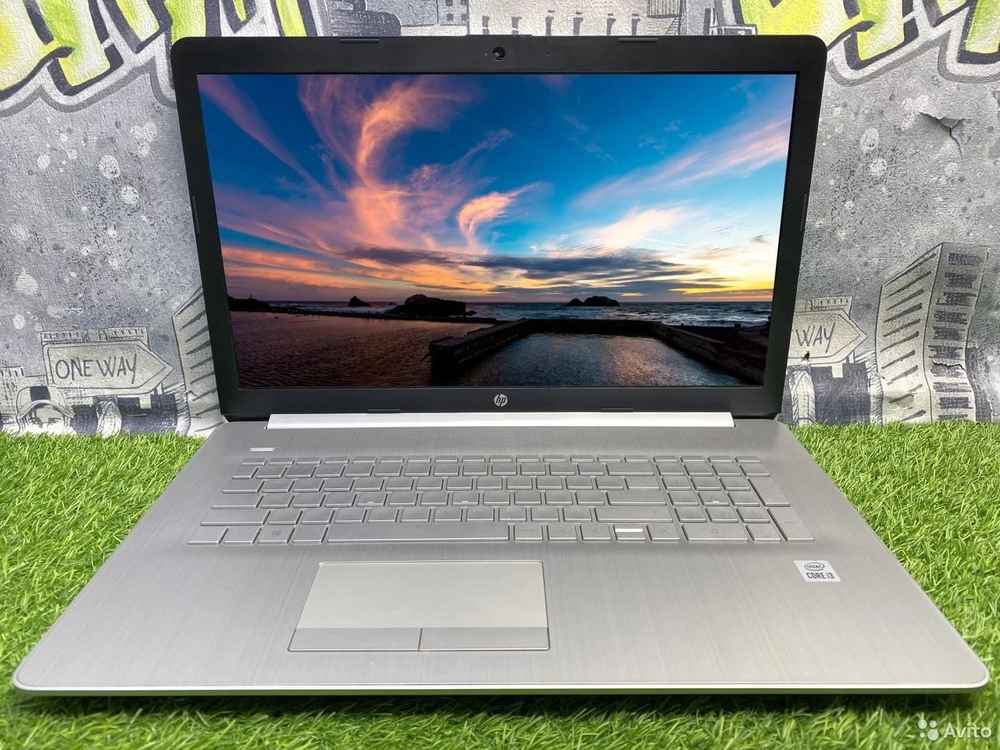 Мощный HP 17"/ i3-10110U/8GB/SSD256 / Скупка