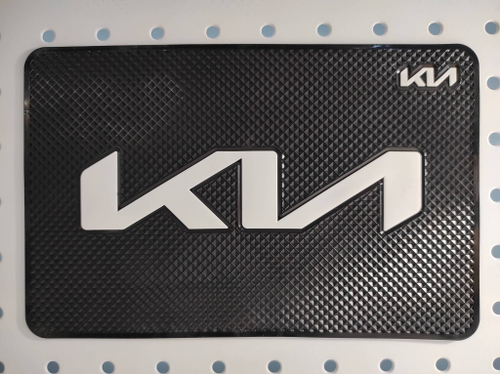 KIA / Коврик на панель, new (1 шт.)