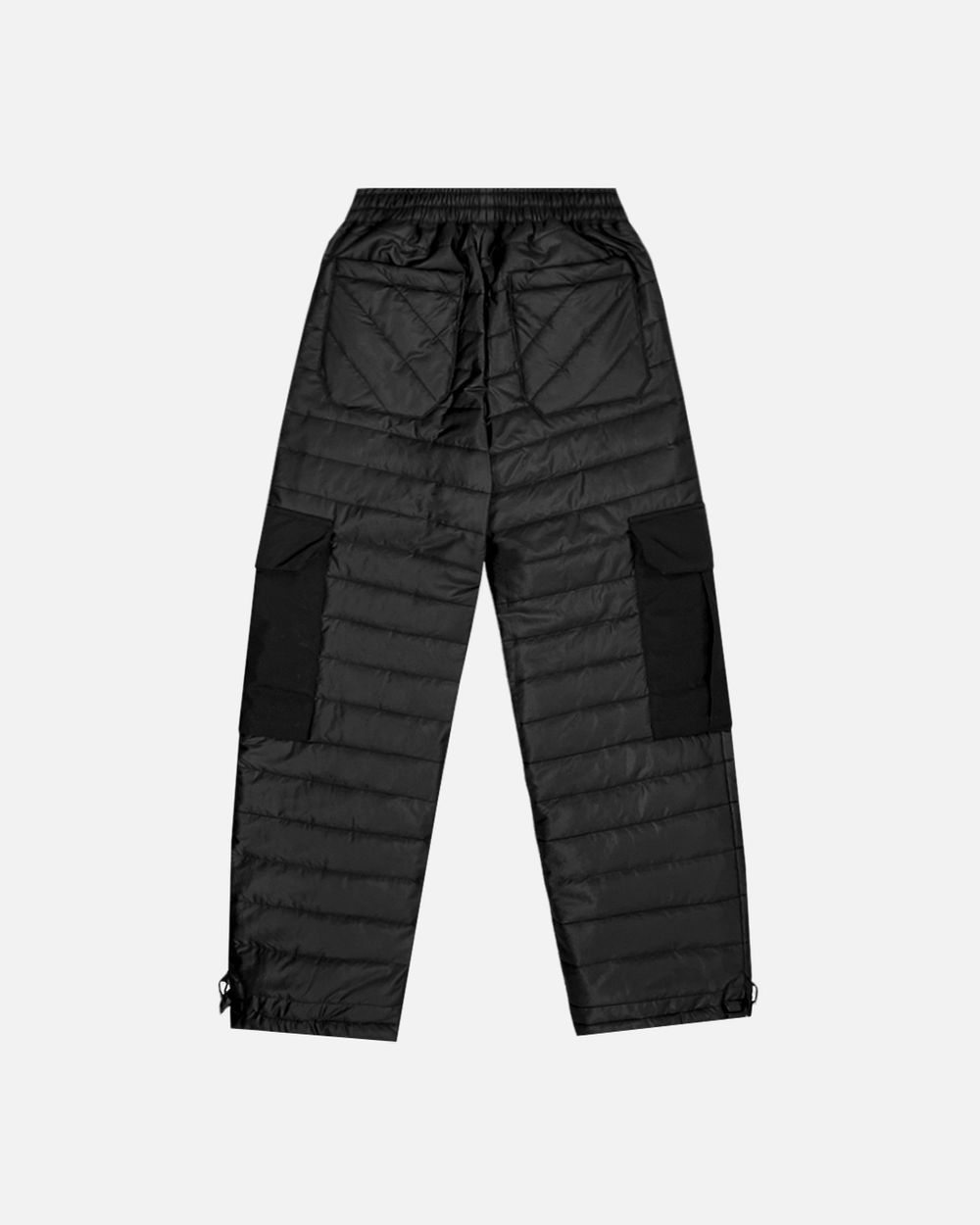 Купить Штаны Issaya Cargo Puffer Pants черные Штаны Issaya Cargo Puffer Pants черные